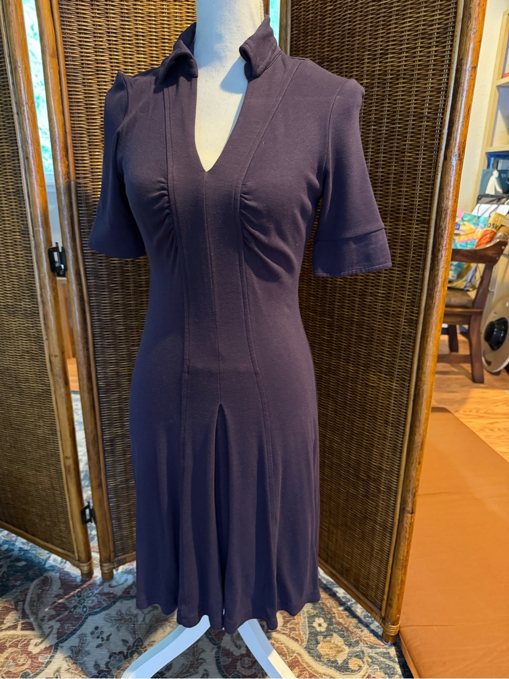 Banana Republic Plum V-Neck Short Sleeve Midi Dress